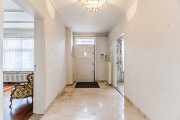 Hoekwoning te koop: Dorpstraat 9, Leende