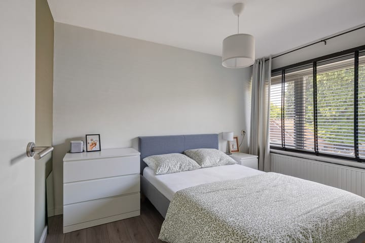 Tussenwoning te koop: Seinehof 18, Veldhoven