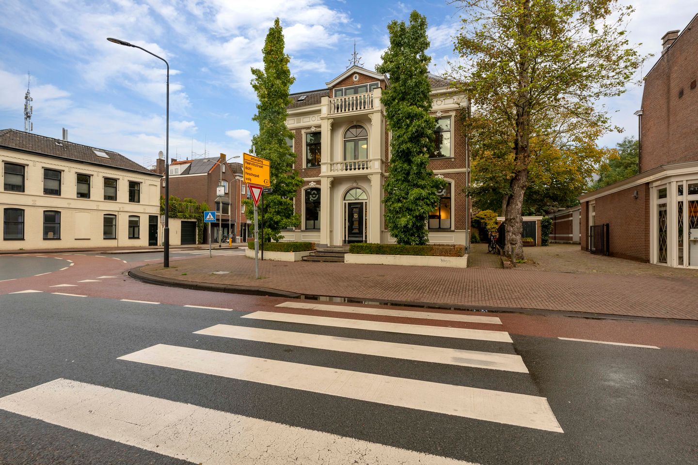Bekijk foto 2 van Molenstraat 56