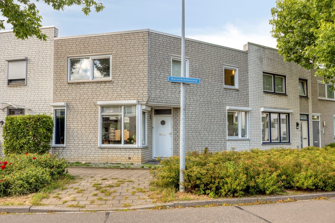 Photo 1 of Balsemienbeemd 60