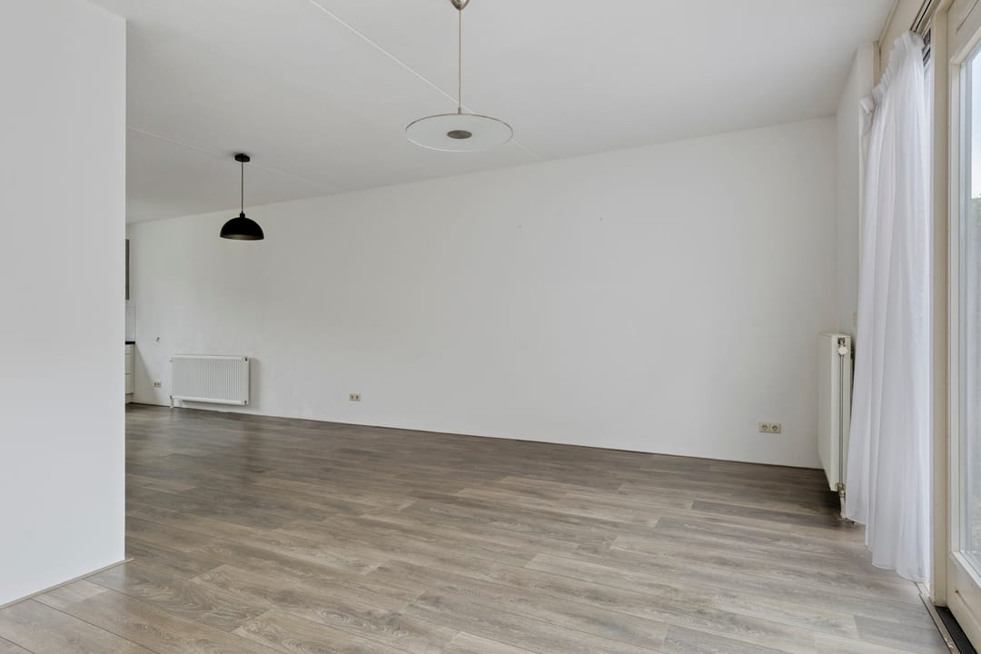 Photo 11 of Essenpasstraat 15