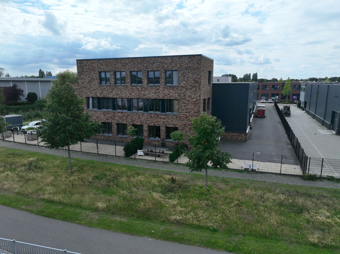 Bekijk foto 3 van Ohmstraat 9-a