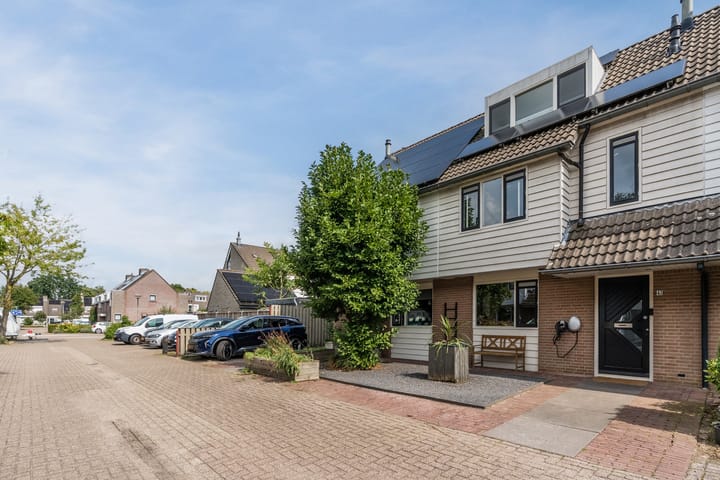 Foto 4 van Hermelijnweide 43