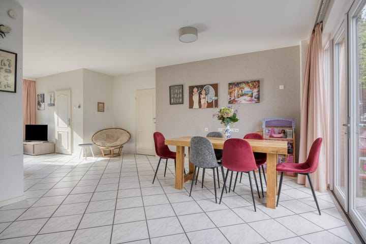 Tussenwoning te koop: Vioolstraat 72, Etten-Leur
