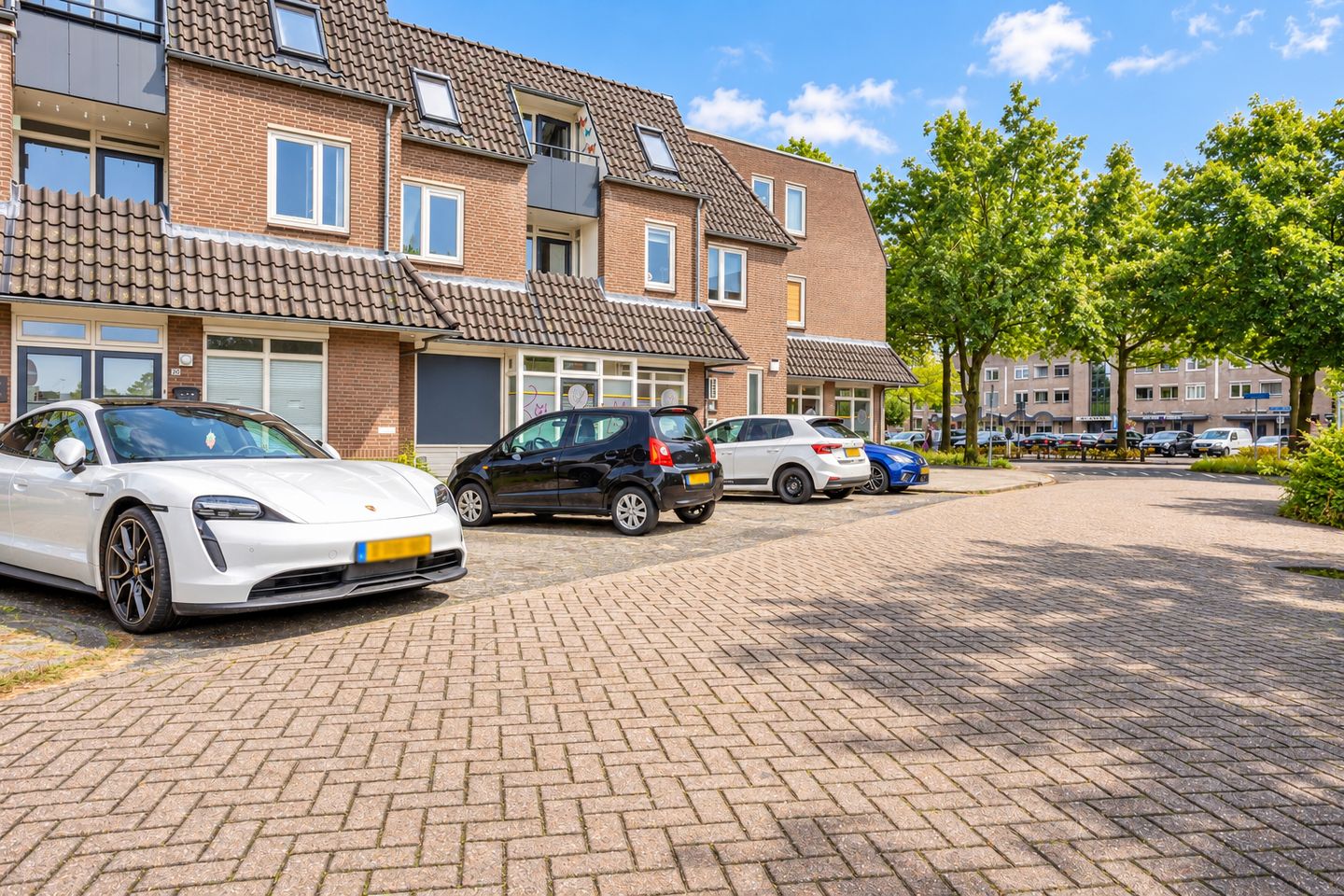 Photo 50 of Past Aldenhuijsenstraat 14