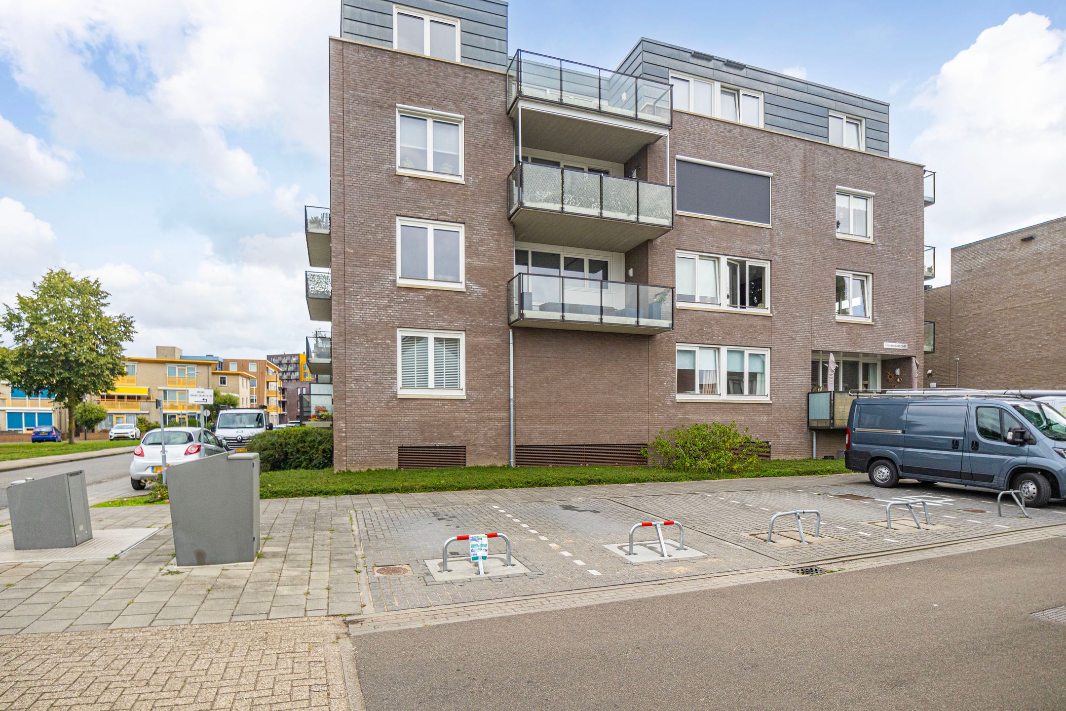 Topaasstraat/Waterloweg  