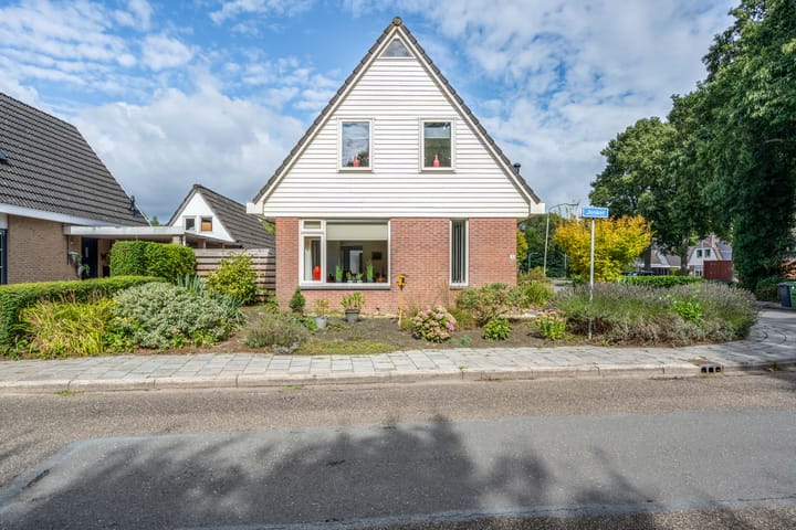 Vrijstaande woning te koop: Jonker 11, Spijk (Gr)