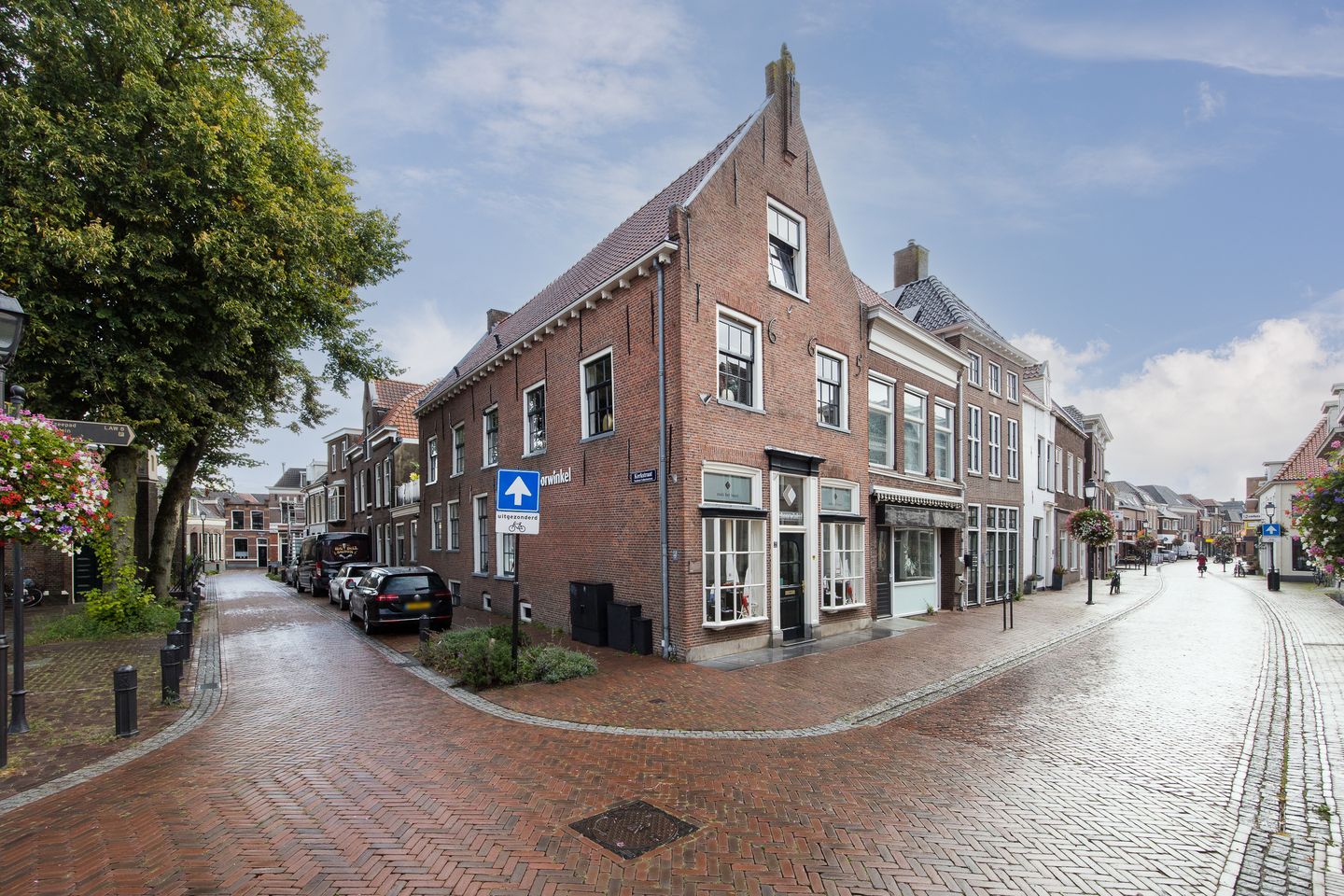 Bekijk foto 2 van Langestraat 2
