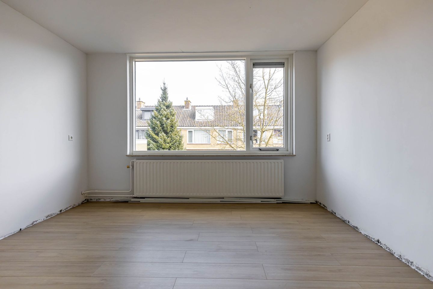 Photo 14 of Marsstraat 127