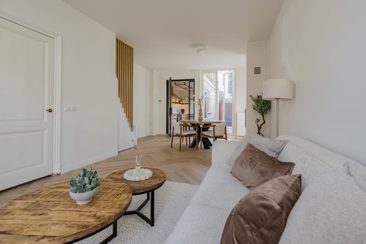 Tussenwoning te koop: Tweede Hogerwoerddwarsstraat 39, Haarlem