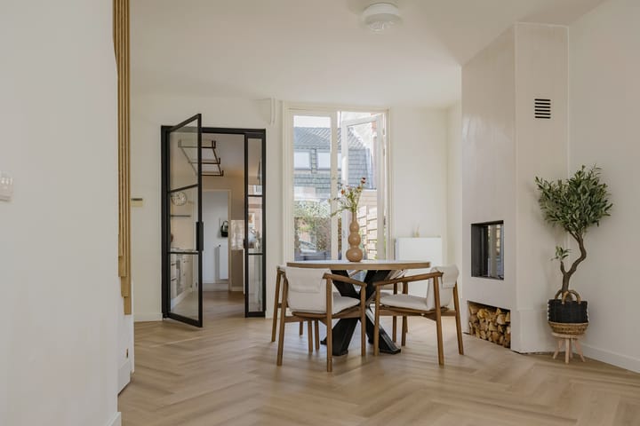 Tussenwoning te koop: Tweede Hogerwoerddwarsstraat 39, Haarlem