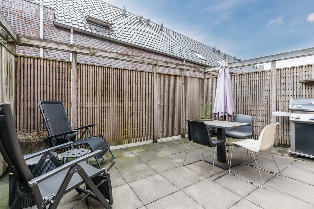 Photo 2 of De Jonghstraat 13