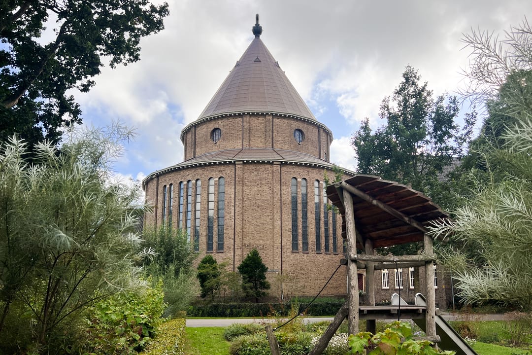 Photo 38 of De Olvendijk 57