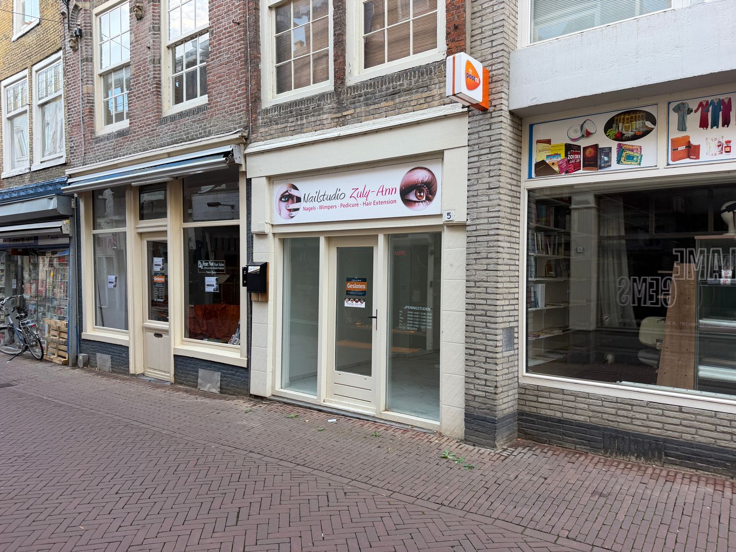 Bekijk foto 2 van Grote Spuistraat 5