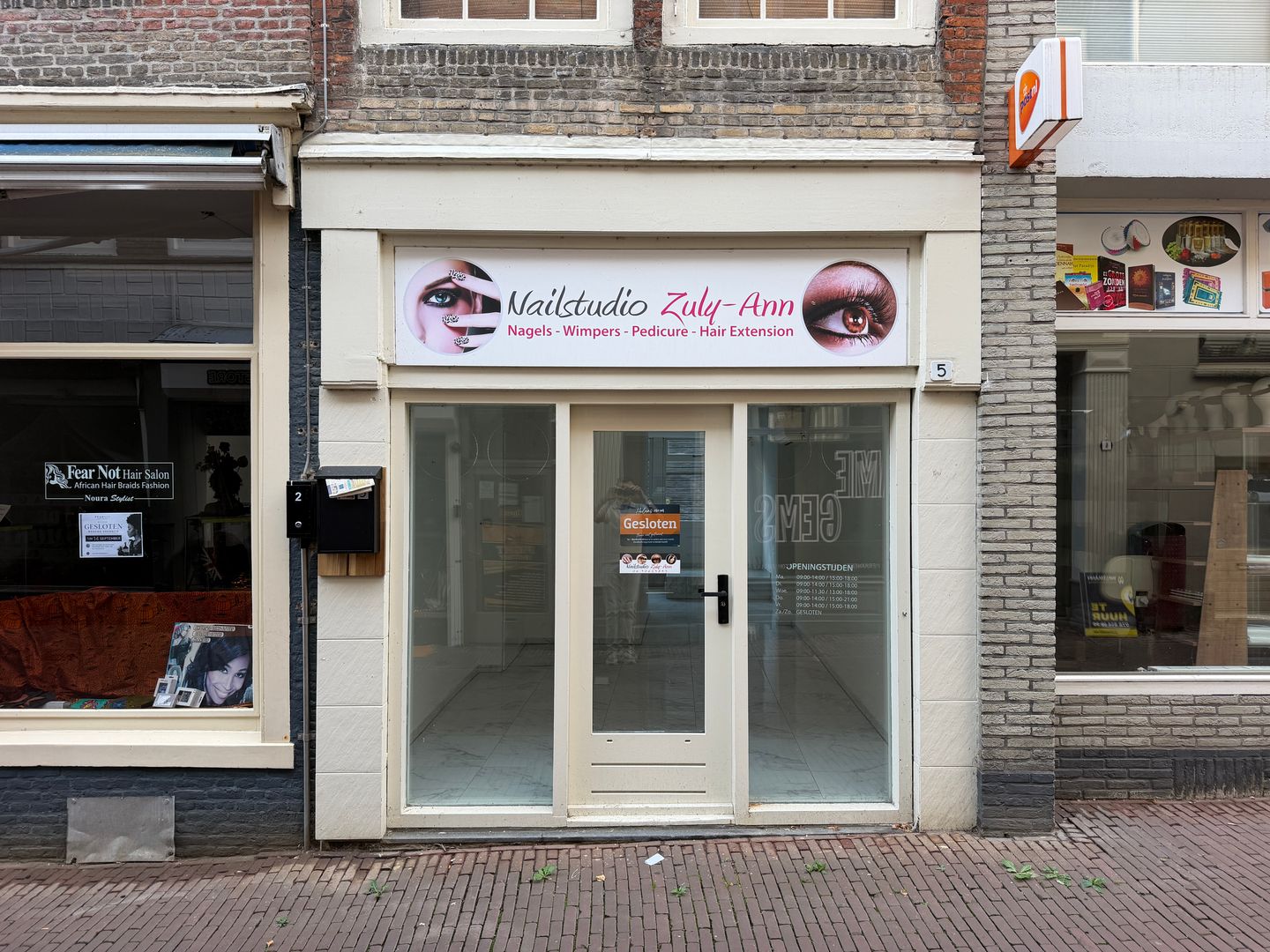 Bekijk foto 1 van Grote Spuistraat 5