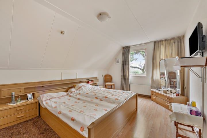 Hoekwoning te koop: Glazenmakershof 11, Angeren
