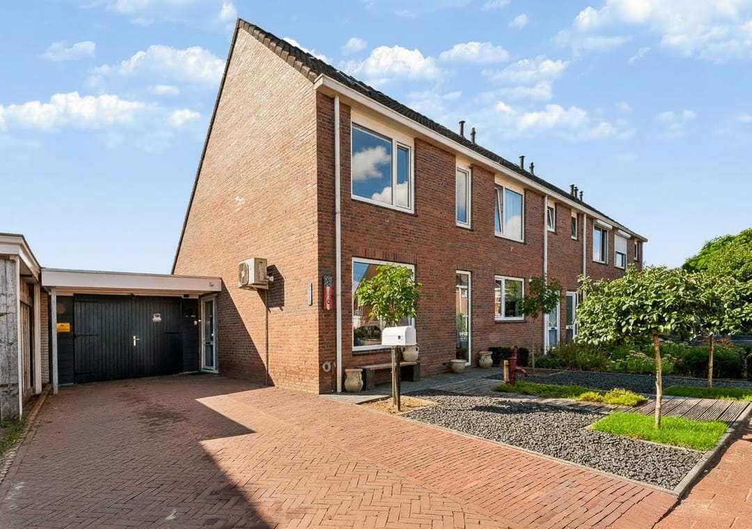 Foto 1 van Lindeboom 16