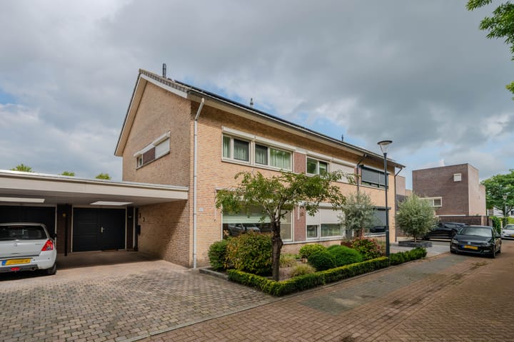 Foto 4 van Rosa Manusstraat 57