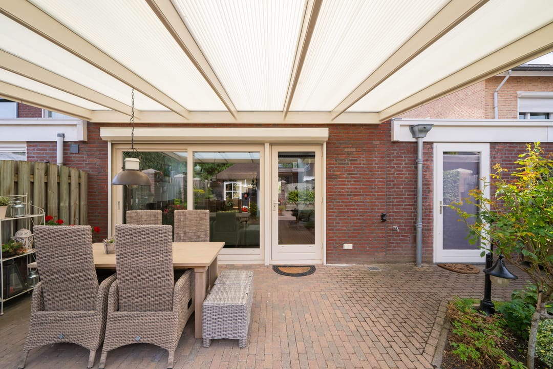 Foto 46 van Rosa Manusstraat 57