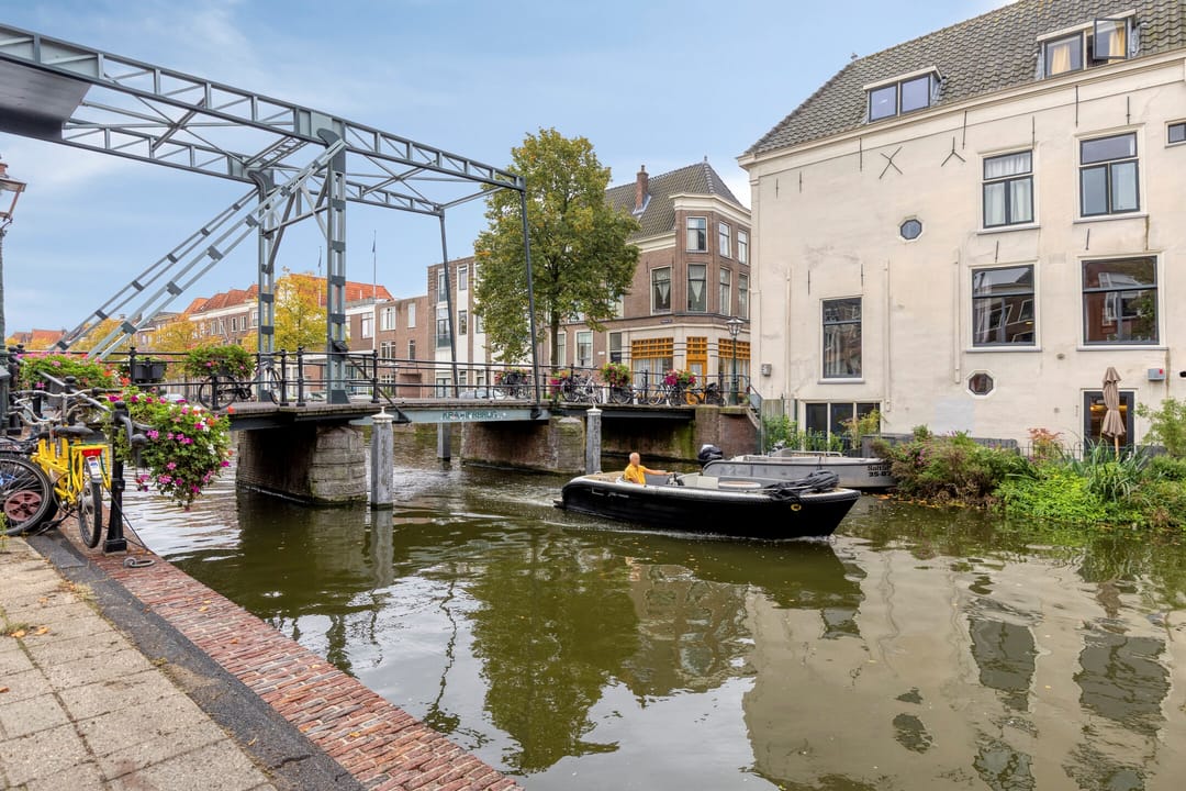 Foto 41 van Uiterstegracht 64