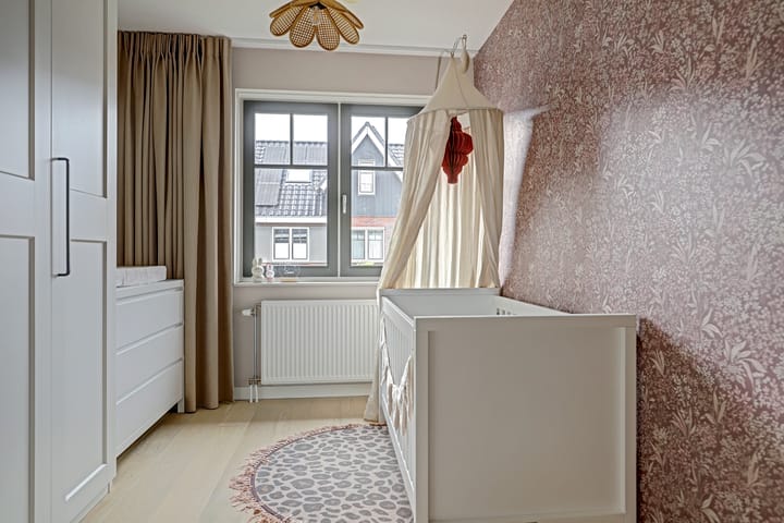 Twee-onder-één-kap te koop: Veertakker 11, Alkmaar