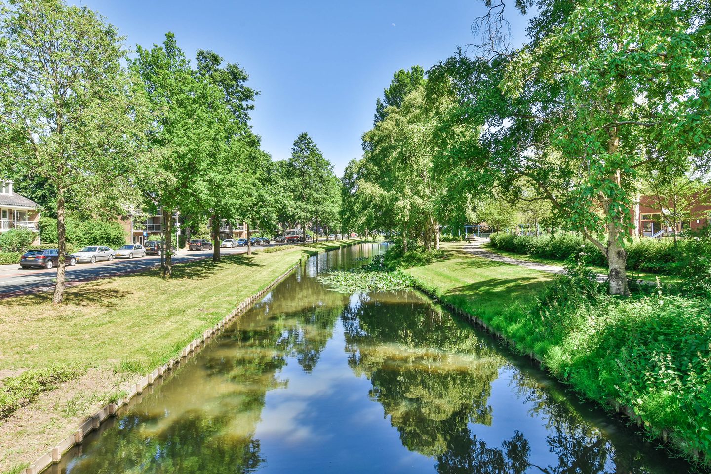 Photo 34 of Mr. G. Groen van Prinstererlaan 39
