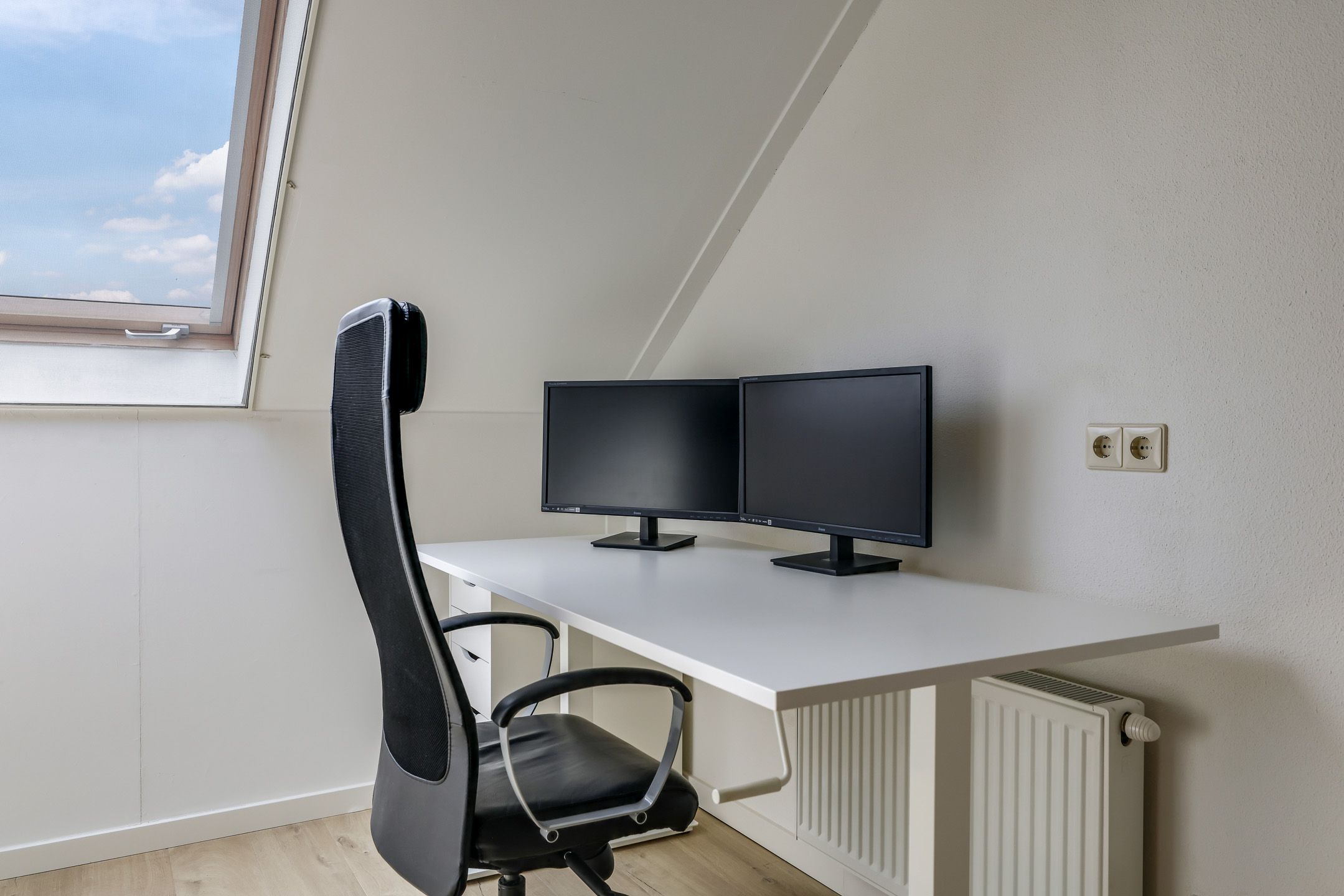 Photo 42 of Witte Emille 18