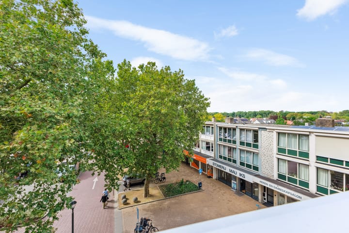 Appartement te koop: Moleneindplein 300, Vught