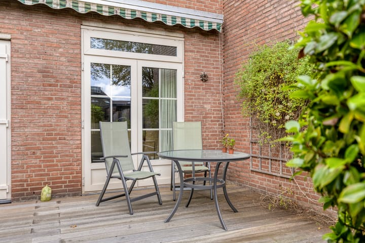 Tussenwoning te koop: Johannes Vermeerstraat 17, Oosterhout (Nb)
