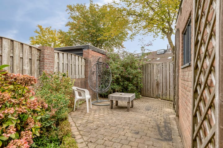 Tussenwoning te koop: Johannes Vermeerstraat 17, Oosterhout (Nb)