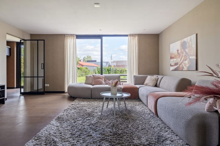 Vrijstaande woning te koop: Zijtak OZ 3, Nieuw-Amsterdam