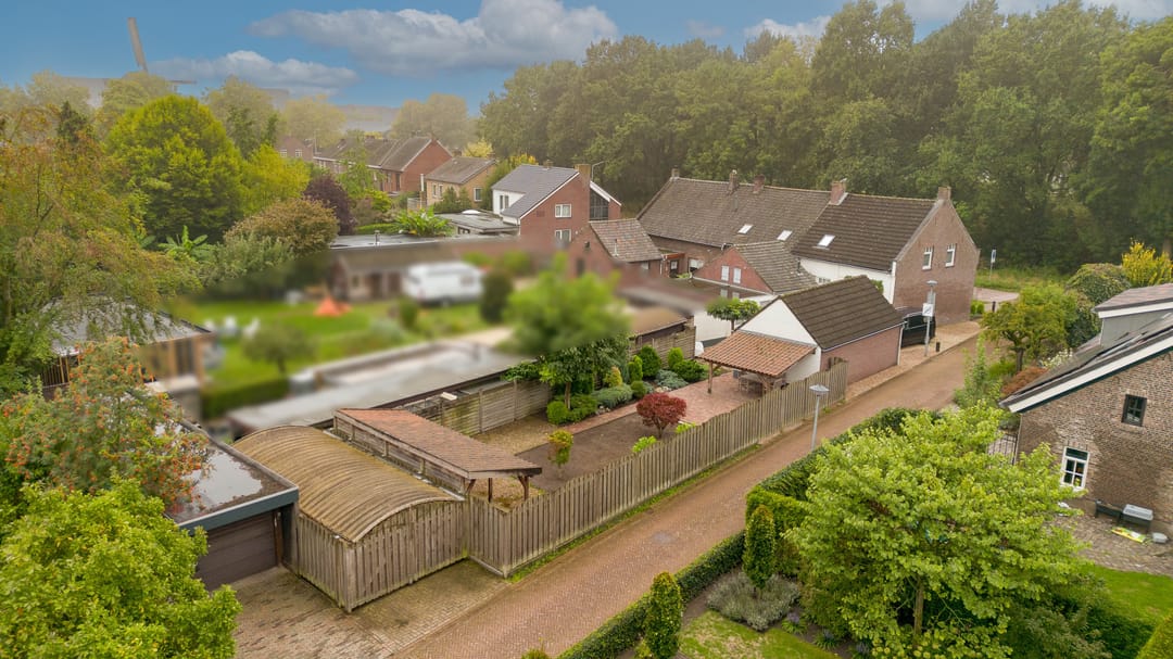 Photo 2 of Oude Hushoverweg 60