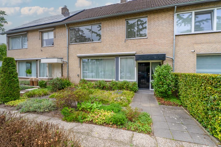 Rembrandt van Rijnlaan 37 — te koop in Berkel-Enschot, Tussenwoning