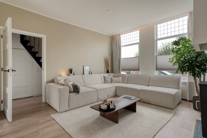 Twee-onder-één-kap te koop: Emmastraat 3, Meppel