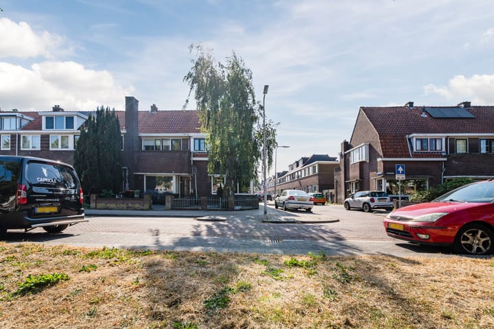 Foto 5 van Staringstraat 34
