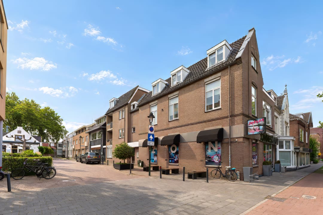 Photo 22 of Tapijtstraat 23