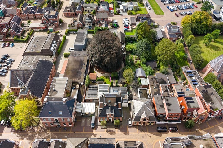 Vrijstaande woning te koop: Hoofdstraat-Oost 14, Uithuizen