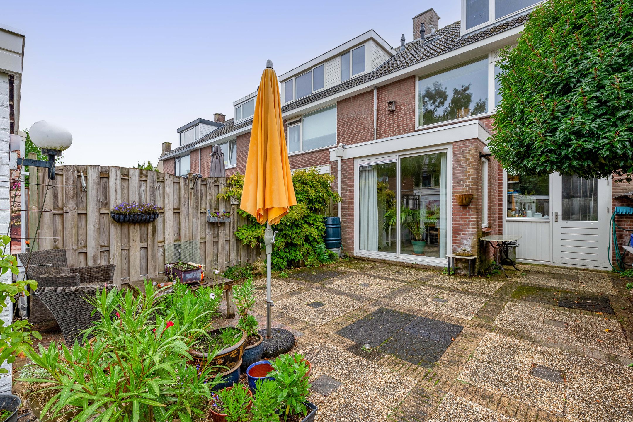 Photo 18 of Vincent van Goghstraat 17