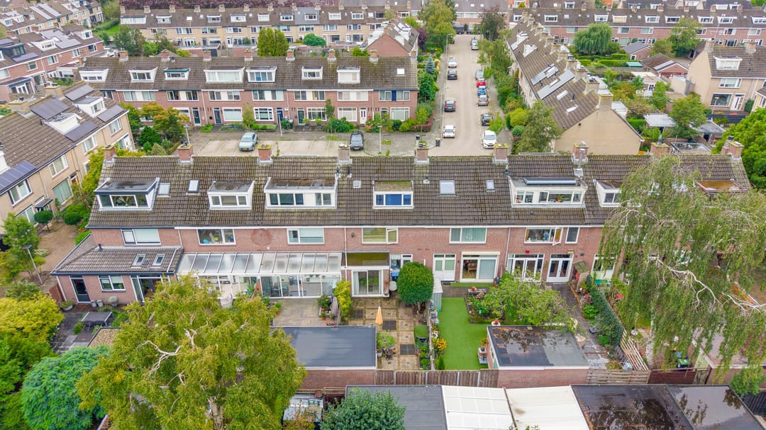 Photo 38 of Vincent van Goghstraat 17