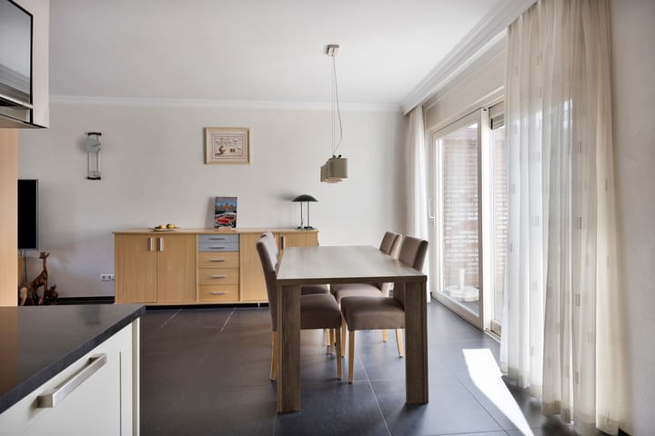 Twee-onder-één-kap te koop: Boutershemstraat 5, Wouw
