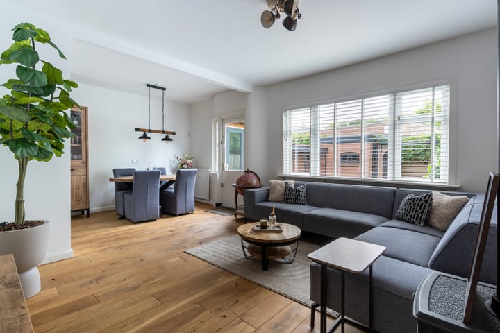 Tussenwoning te koop: Stormerdijkstraat 51, Nieuwegein