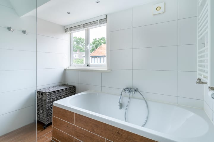 Tussenwoning te koop: Stormerdijkstraat 51, Nieuwegein