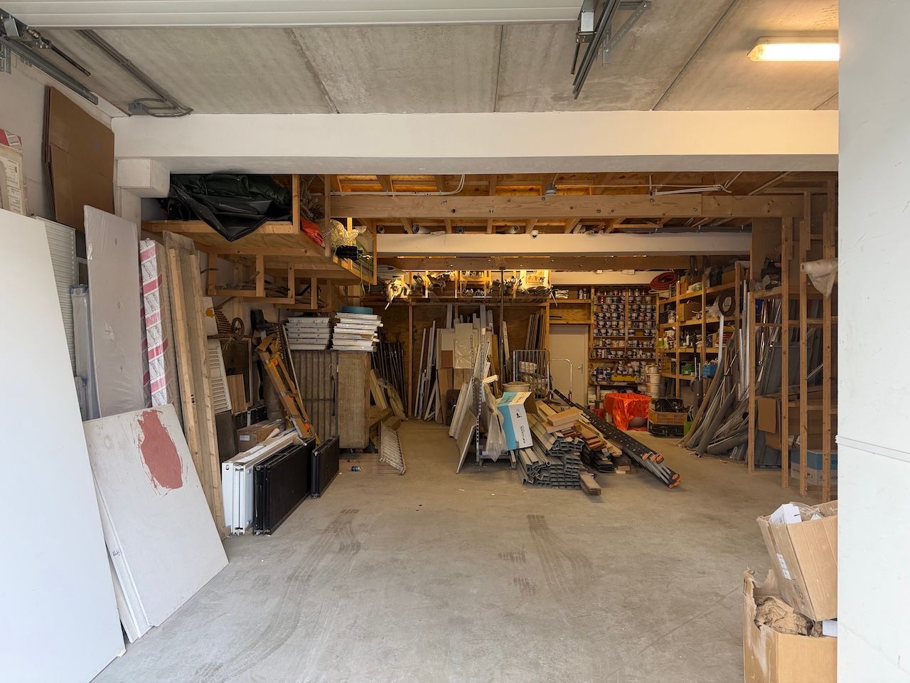 View photo 4 of Laan van Waalhaven 128