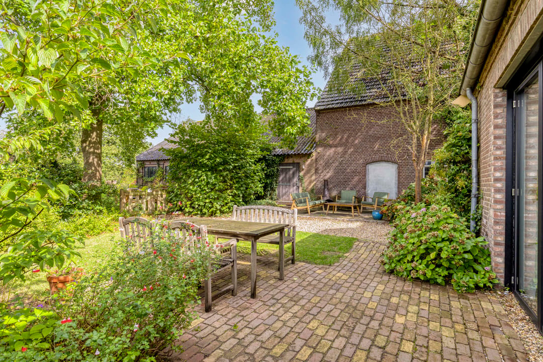 Photo 31 of Houtsestraat 2-A