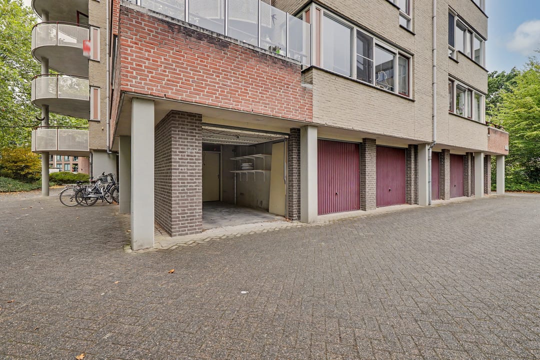 Foto 2 van Alfridahof 18