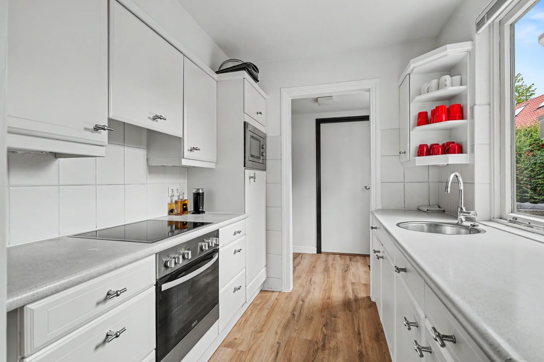 Photo 7 of Weteringstraat 35