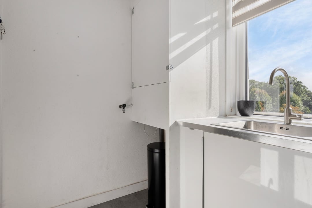 Photo 23 of Anth. Fokkerstraat 132
