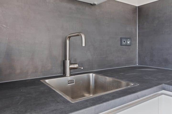 Appartement te huur: Plesostraat 205, Amsterdam