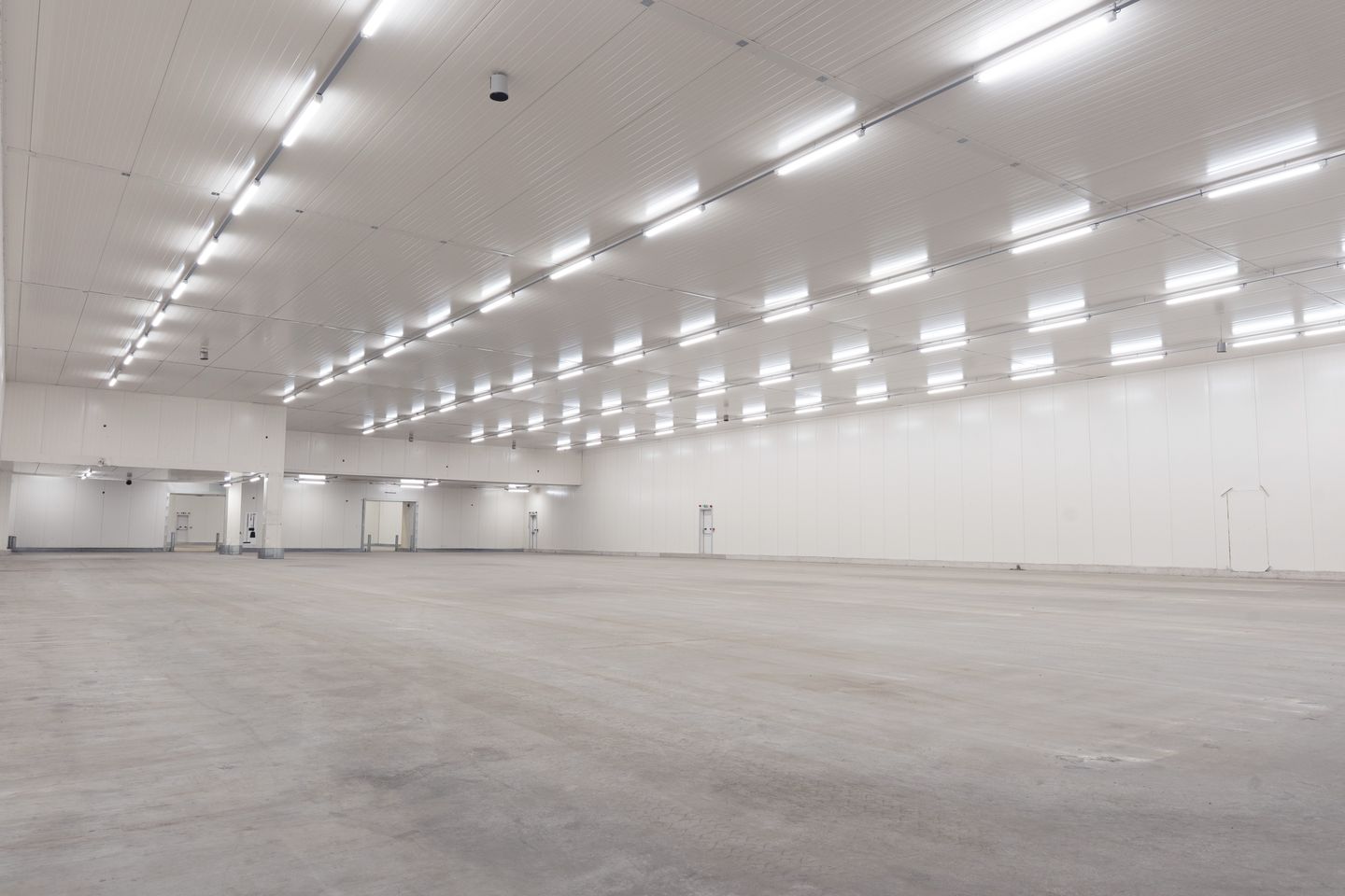 Bekijk foto 3 van Vlothavenweg 10