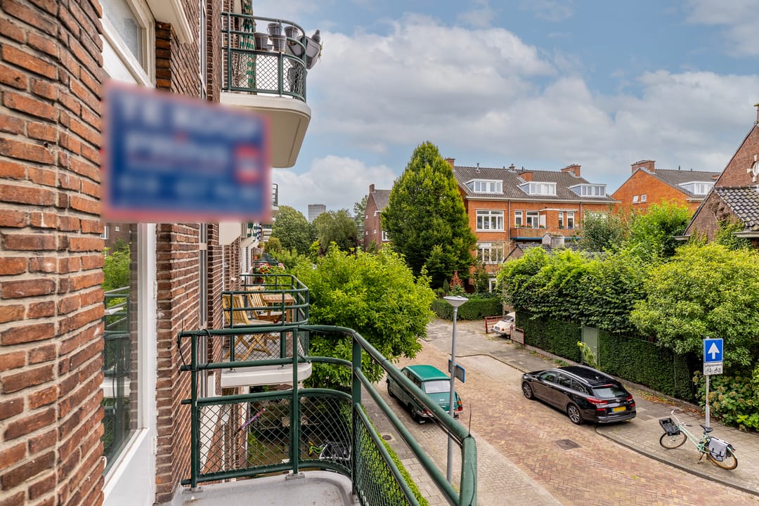 Photo 23 of Nicolaas Ruyschstraat 8-01L